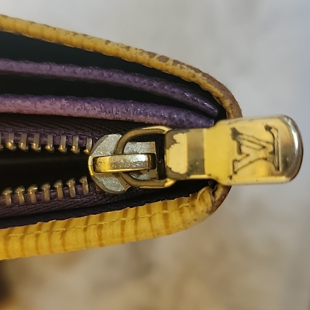 Louis Vuitton Mustard Yellow EPI Half Wallet - Picture 4 of 8